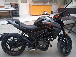 CFmoto 250NK