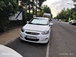 HYUNDAI ACCENT BLUE
