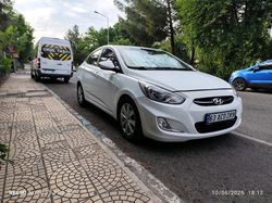 HYUNDAI ACCENT BLUE