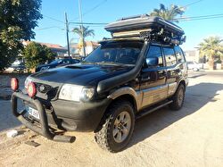 NISSAN TERRANO II