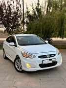 HYUNDAI ACCENT BLUE