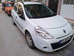 RENAULT CLIO GRAND TOUR