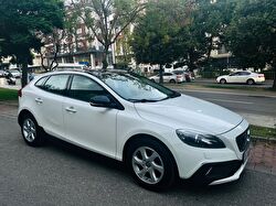 VOLVO V40 CROSS COUNTRY