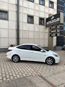 HYUNDAI ACCENT BLUE
