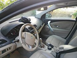 RENAULT FLUENCE