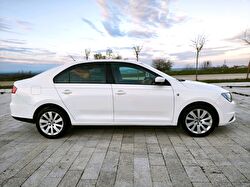 SEAT TOLEDO