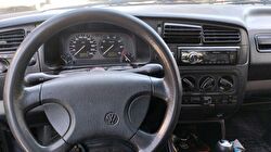 VOLKSWAGEN VENTO