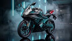 CFmoto 250SR