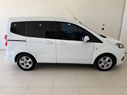 FORD TOURNEO COURIER