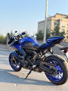 Yamaha R7