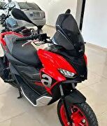 Aprilia SR GT 200