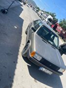 RENAULT R9