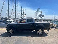MERCEDES-BENZ X-CLASS