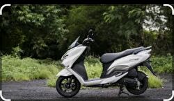 Suzuki Burgman Street 125EX