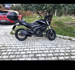 Bajaj Dominar D 400