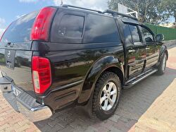 NISSAN NAVARA