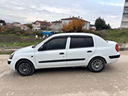 RENAULT CLIO SYMBOL