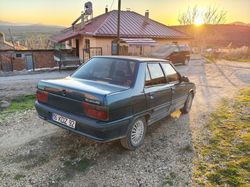 RENAULT 9