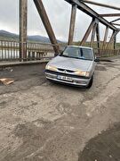 RENAULT 19