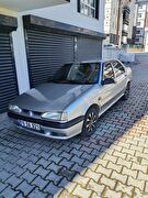 RENAULT 19