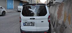 FORD TRANSIT COURIER