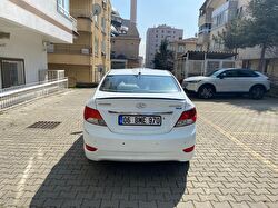 HYUNDAI ACCENT BLUE