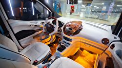 FORD TOURNEO COURIER