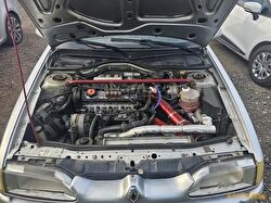 RENAULT 19