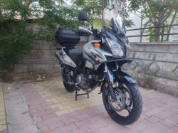 Suzuki V-Storm DL650
