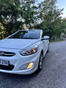 HYUNDAI ACCENT BLUE