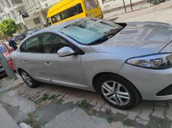 RENAULT FLUENCE