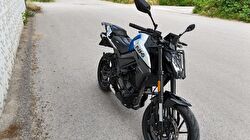 CFmoto 250NK