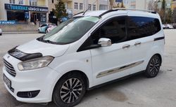 FORD TOURNEO COURIER