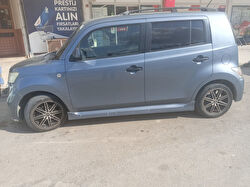 DAIHATSU MATERIA