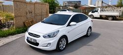 HYUNDAI ACCENT BLUE