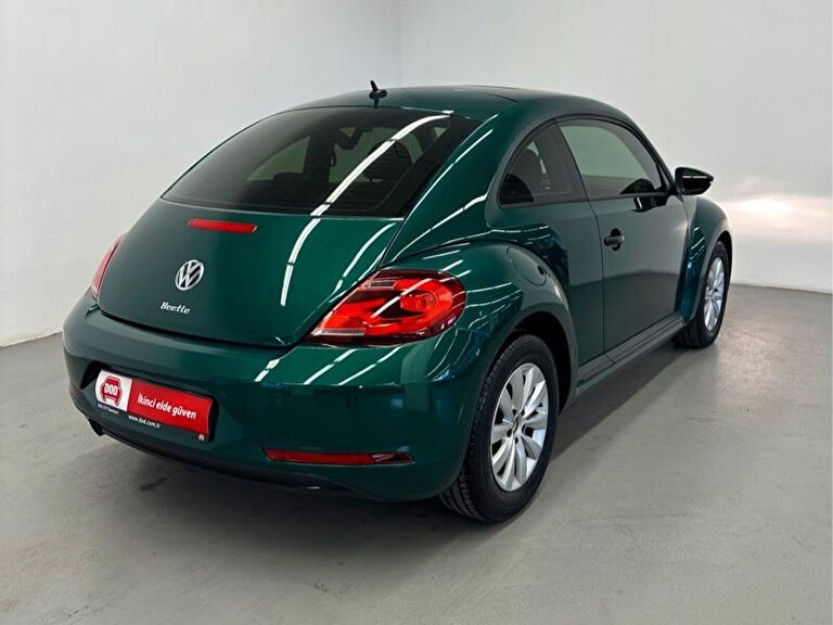 VOLKSWAGEN BEETLE