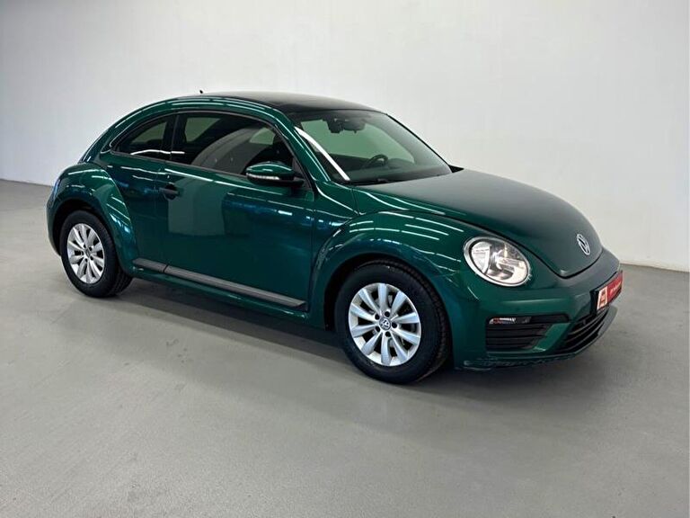 VOLKSWAGEN BEETLE