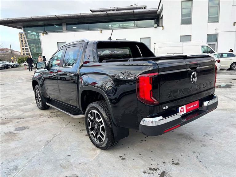 VOLKSWAGEN AMAROK
