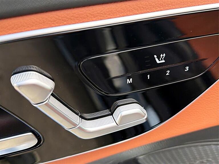 MERCEDES-BENZ C-SERISI