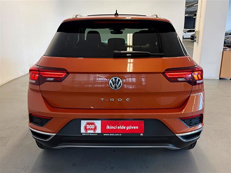 VOLKSWAGEN T-ROC