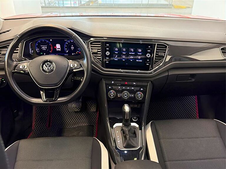 VOLKSWAGEN T-ROC