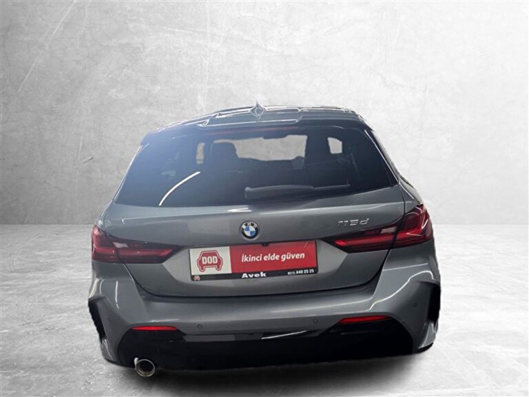 BMW 1 SERISI