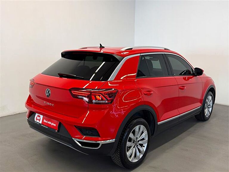 VOLKSWAGEN T-ROC