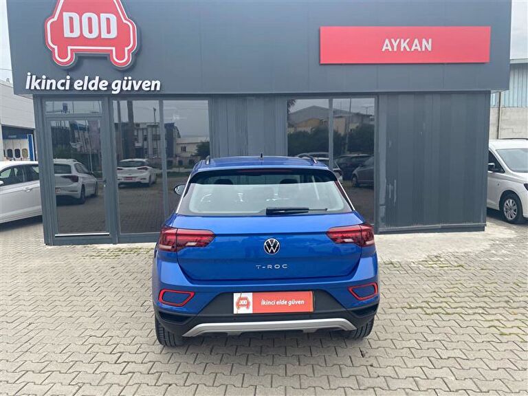 VOLKSWAGEN T-ROC