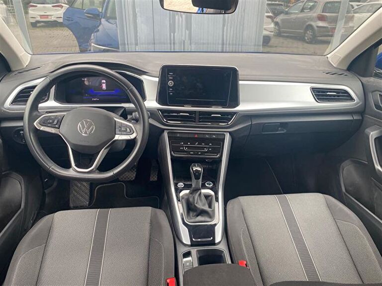 VOLKSWAGEN T-ROC