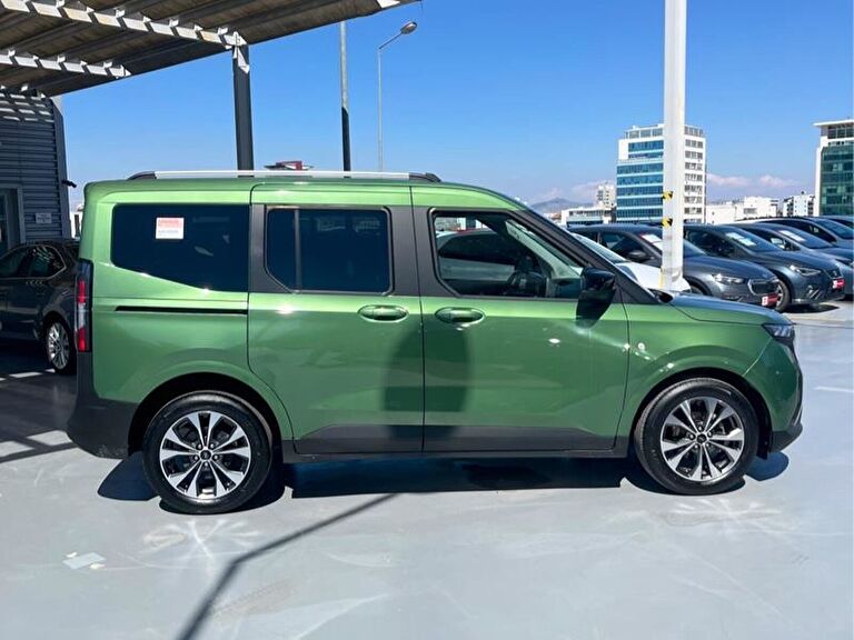 FORD TOURNEO COURIER
