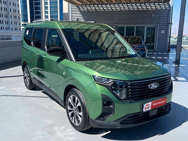 FORD TOURNEO COURIER