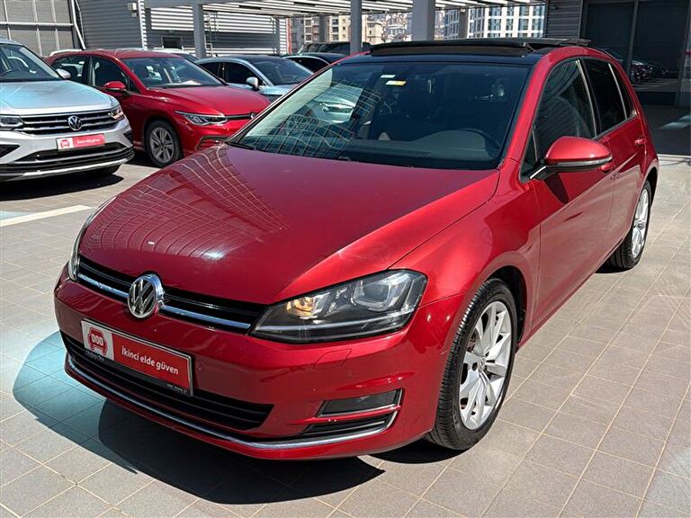 VOLKSWAGEN GOLF