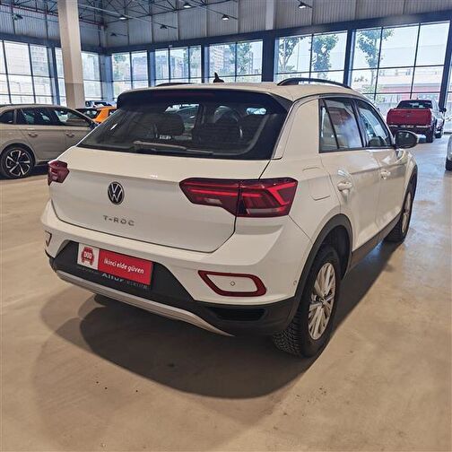 VOLKSWAGEN T-ROC