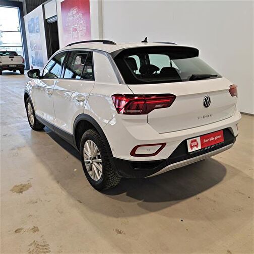 VOLKSWAGEN T-ROC